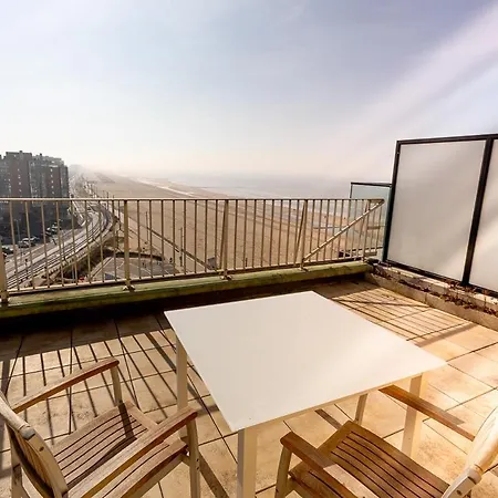 Apartment With A Unique Terrace And Amazing Panoramic View Of The Sea T45